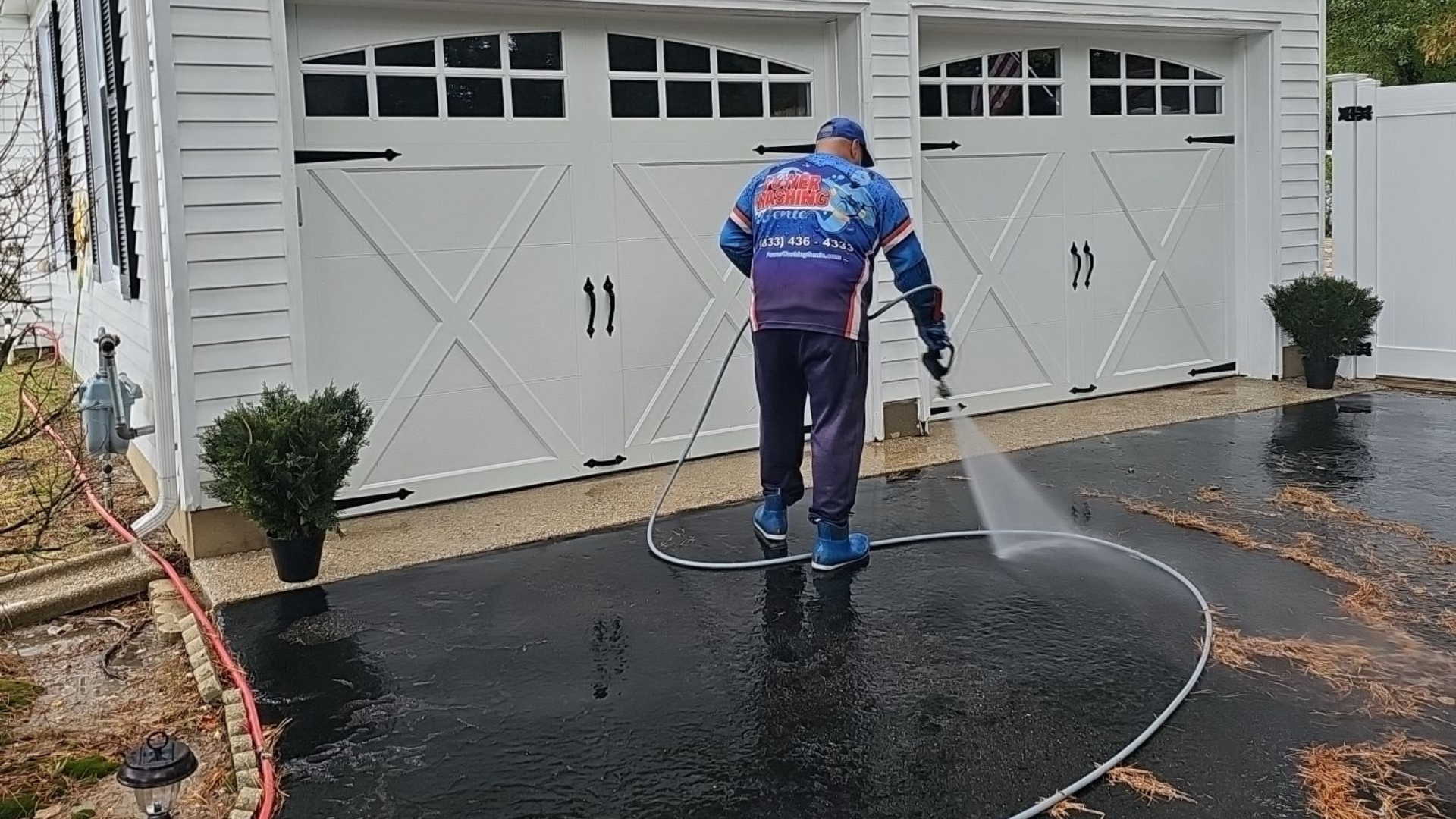 The Magic of Yearly House Washing: Why Power Washing Genie is Your 5-Star Choice